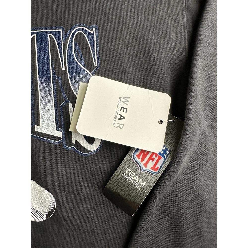 Womens New England Patriots Super Bowl LX 2026 Sweatshirt, Size S - Picture 4 of 7